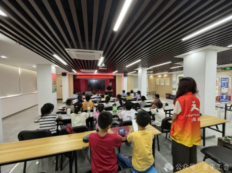 1752627372356303.png 1752626925613.png