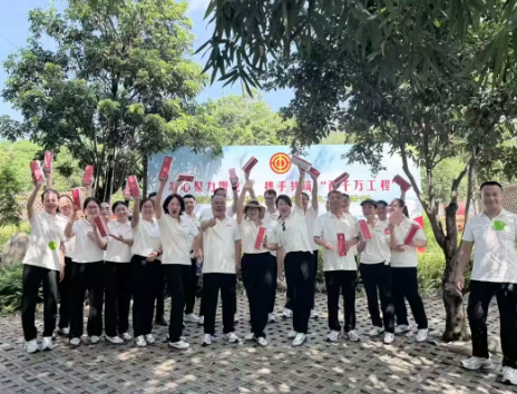 1761203271479933.png 7720af0d-d01c-480f-8e83-9908d57a0169.png